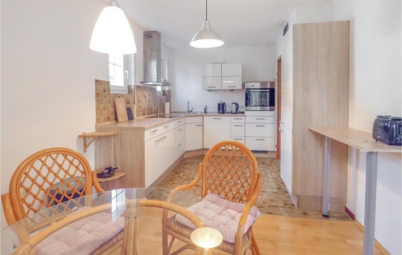 Amazing Apartment In Ober Ramstadt With Kitchen Buitenkant foto